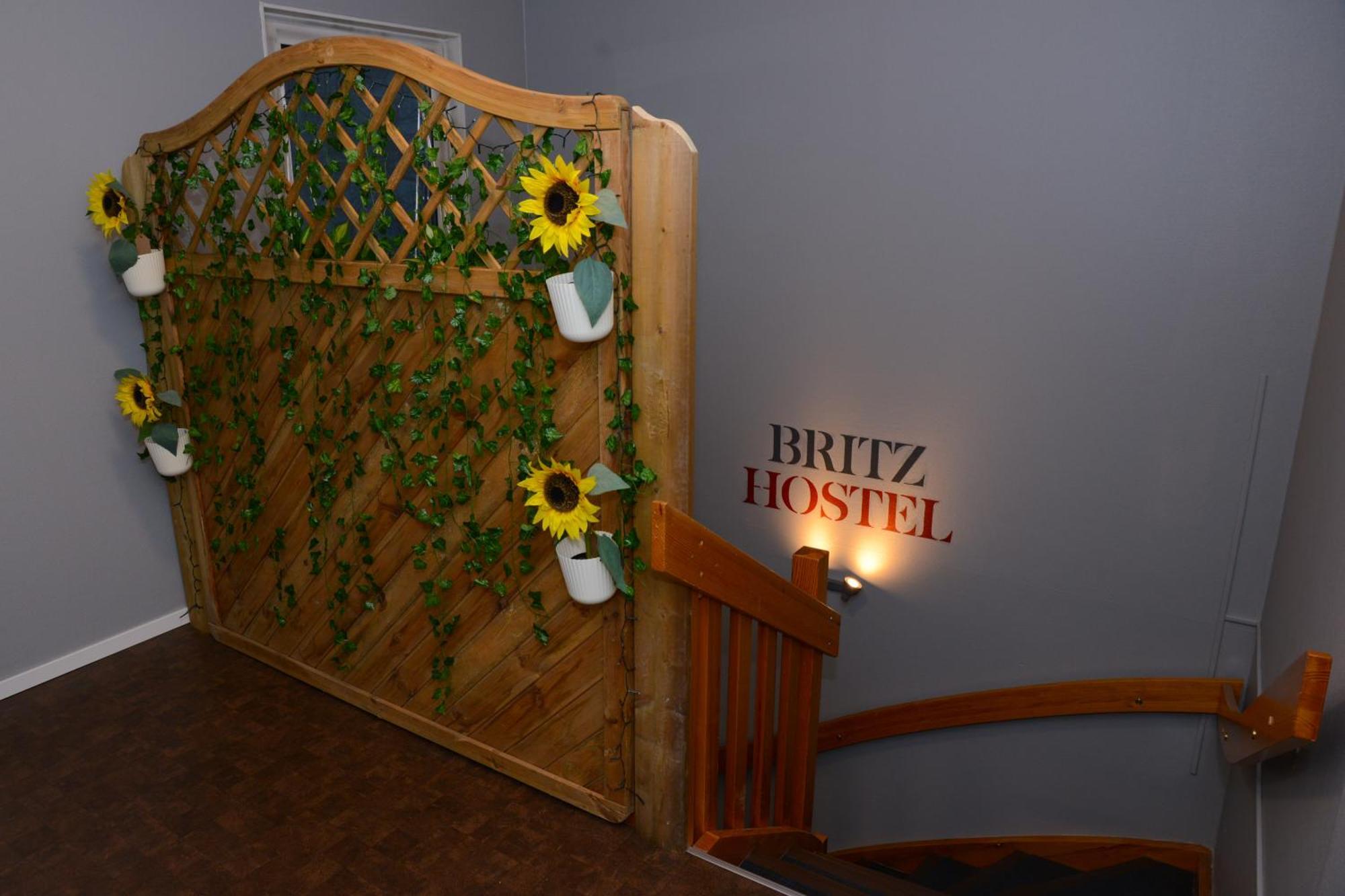 Britz Hostel Kristinehamn Exterior foto